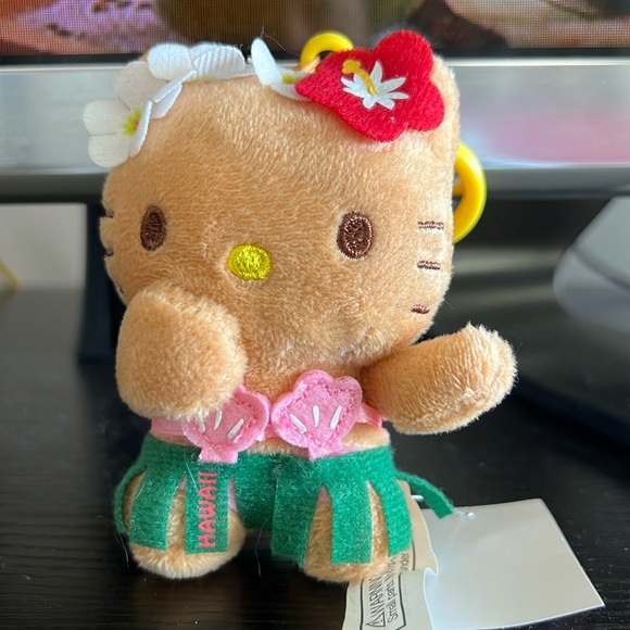 Hello Kitty Other - Hawaii Hello Kitty plush keychain hula girl